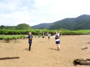【奄美大島/1日】＜貸切1組限定＞マングローブ原生林カヌー＆絶景フォトツアー＜写真・動画無料プレゼント&1名から参加OK＞