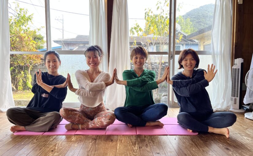奄美大島　古民家　ヨガ