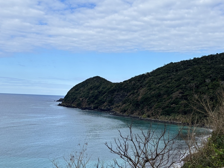 【奄美/名瀬発/1日】奄美大島ぐるっと島内観光ツアー☆パワースポット・景勝地・集落で“奄美”を知る！《2歳からOK・送迎あり》（No.197）