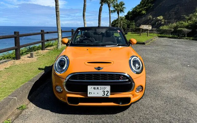 レンタカー　オープンカー　ミニコンバーチブル　送迎付き　乗り捨て　格安