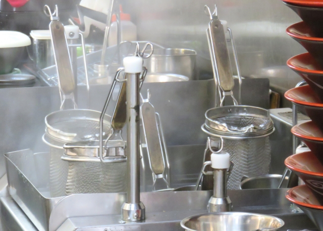 ラーメン　調理