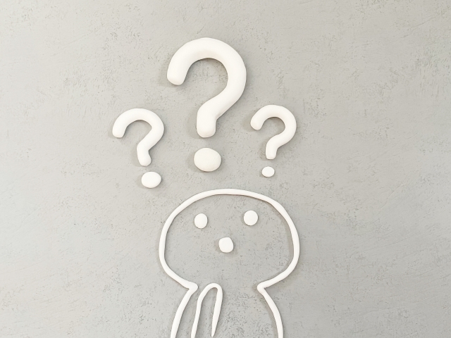 奄美大島　泥染め体験　ハテナ　疑問