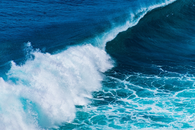 奄美大島　海　波1