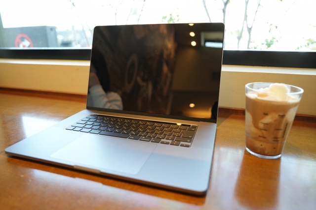 スタバ　利用風景